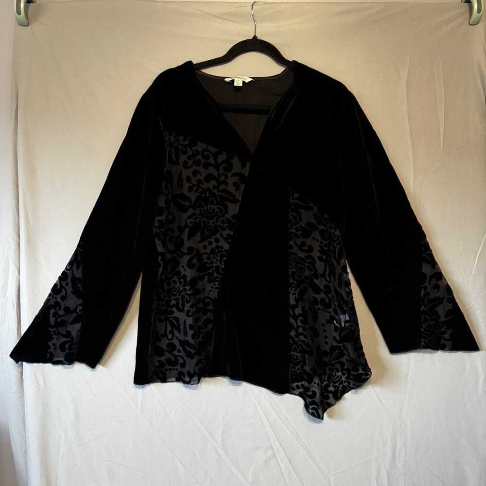 VTG Spanner Womens Velvet Burnout Floral Top Size 14 Black Sheer Whimsigoth